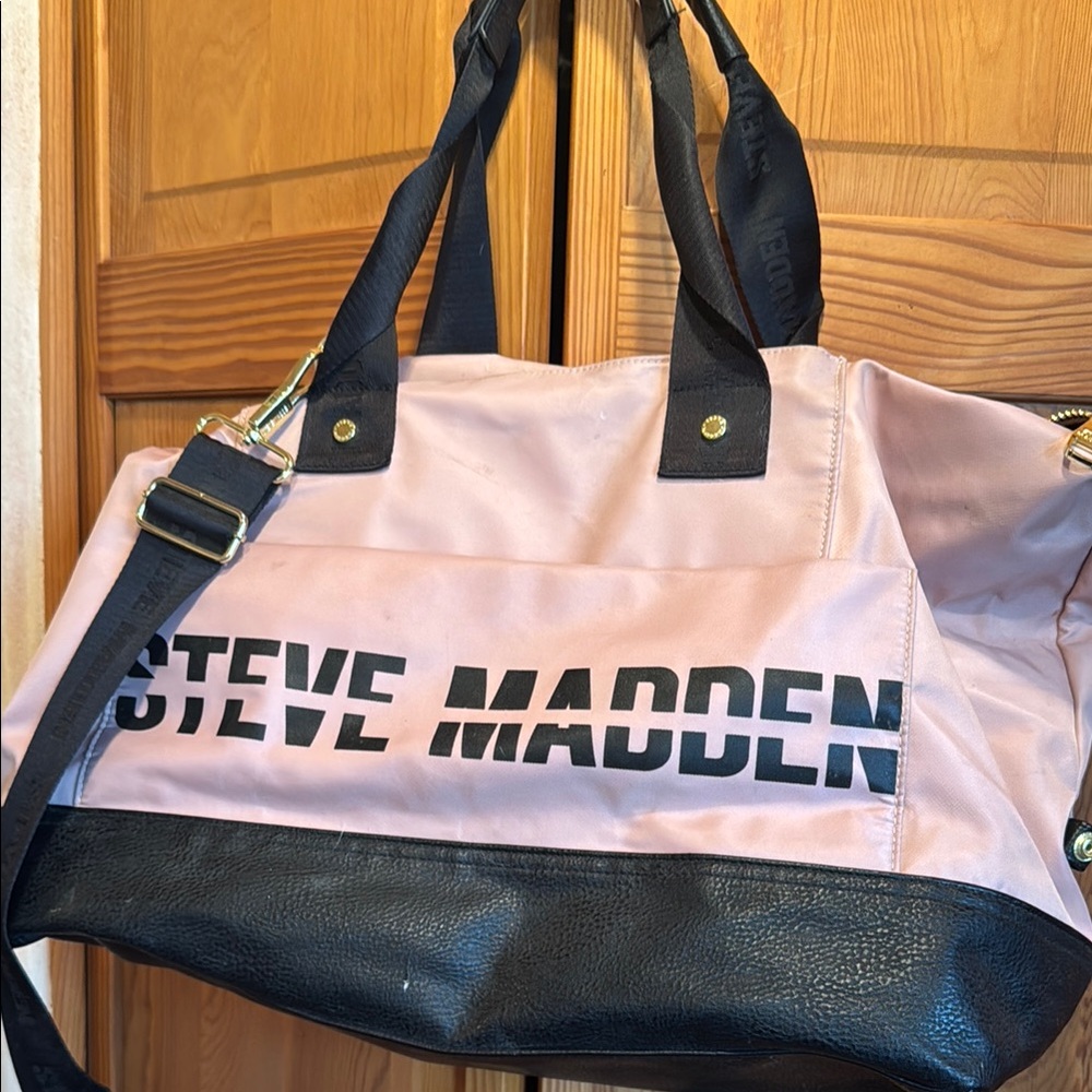 Steve Madden Pink and Black Duffel Bag Sporty Design
